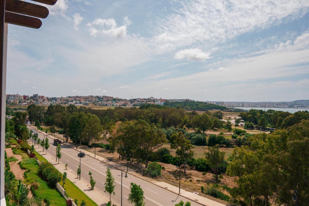 شقة Sea View Malabata Family Only طنجة المظهر الخارجي الصورة